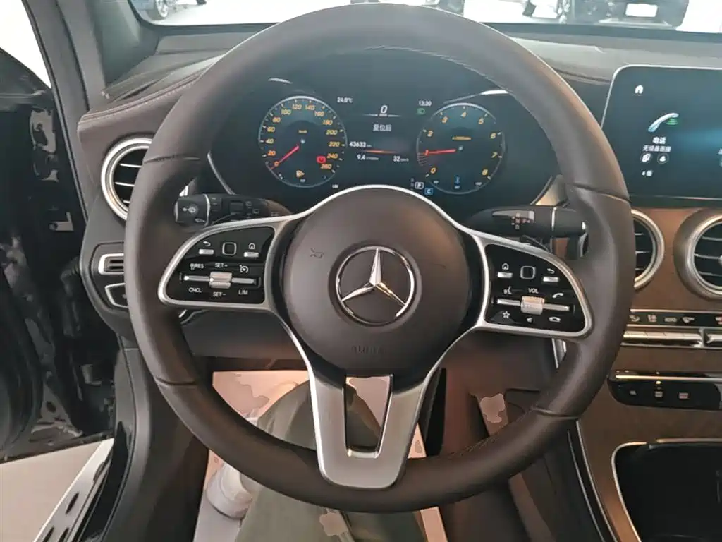 Mercedes-Benz GLC 2022 — фото 11