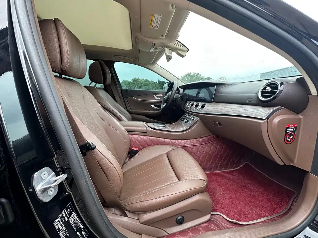 Mercedes-Benz E-Class 2019 — фото 7