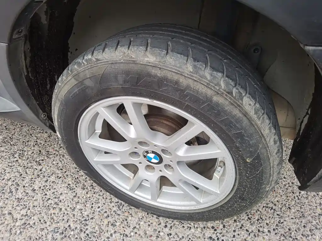 BMW X3 2011 — фото 10