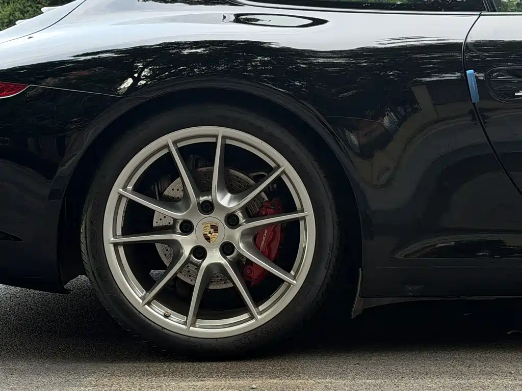 Porsche 911 2013 — фото 22