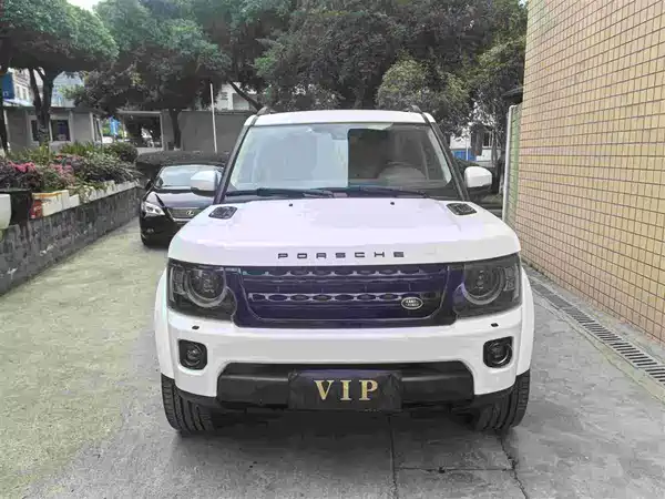 Land Rover Discovery 2014