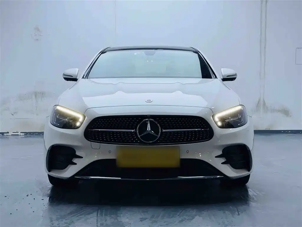 Mercedes-Benz E-Class New Energy 2022 — фото 3