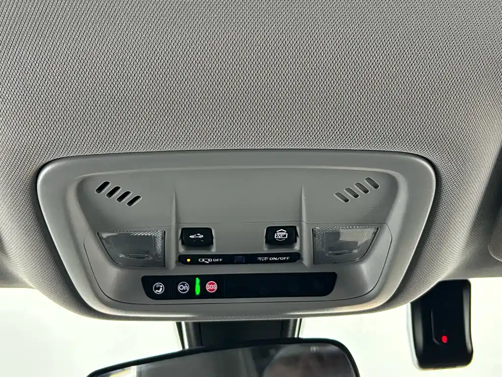 Chevrolet Malibu XL 2022 — фото 19