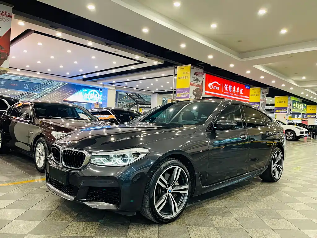 BMW 6 Series GT 2018 — фото 1