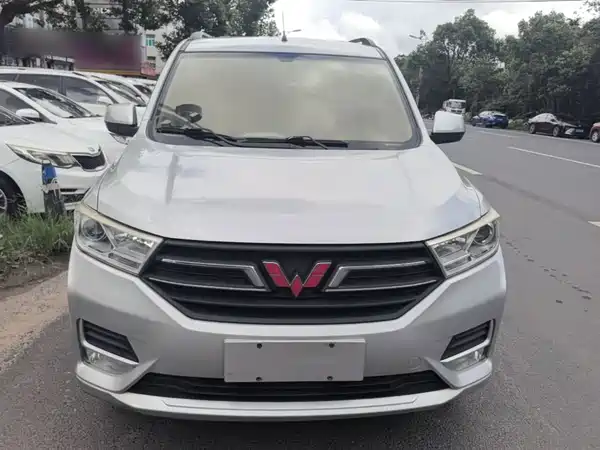 Wuling Hongguang 2019