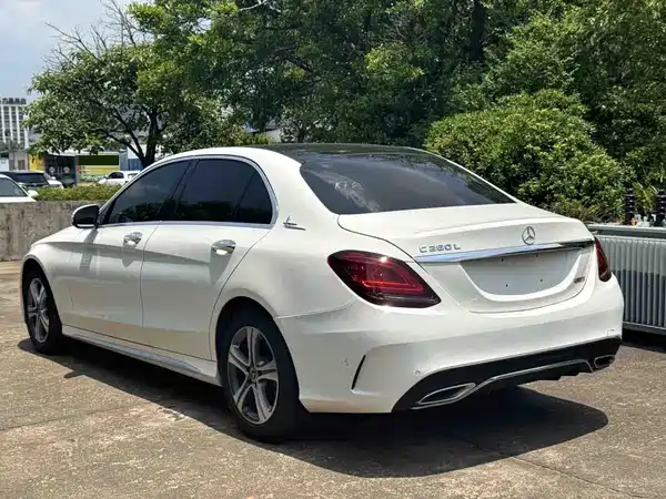 Mercedes-Benz C-Class 2019