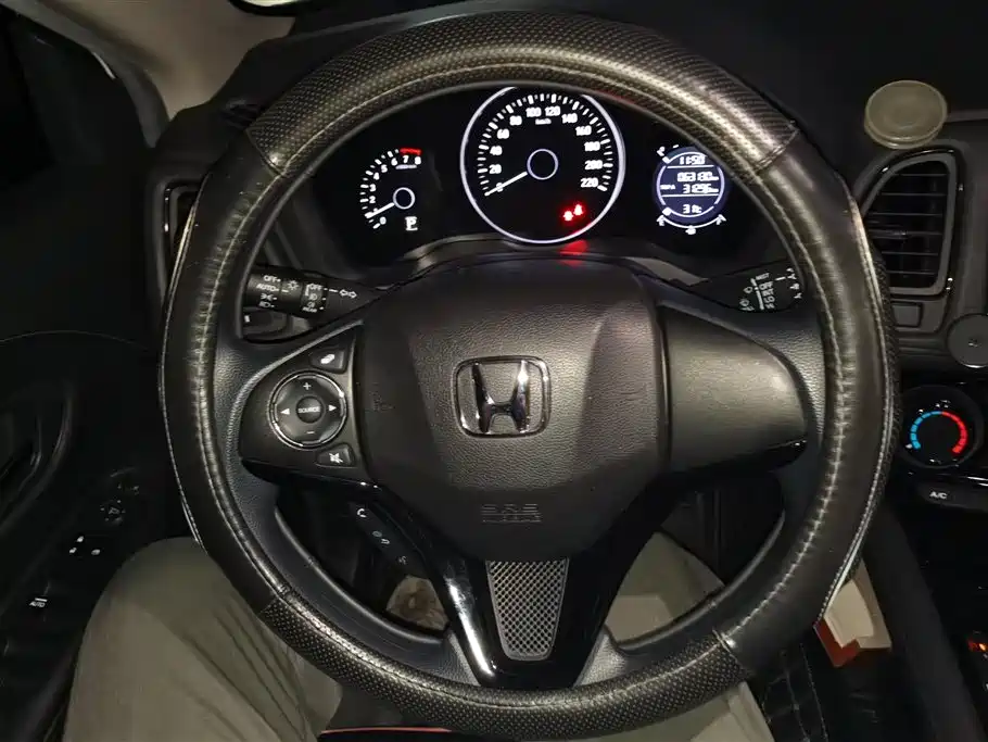 Honda Vezel 2020 — фото 15