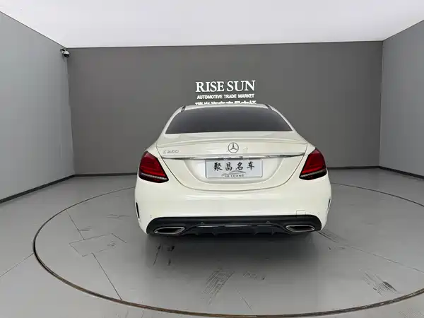 Mercedes-Benz C-Class 2020