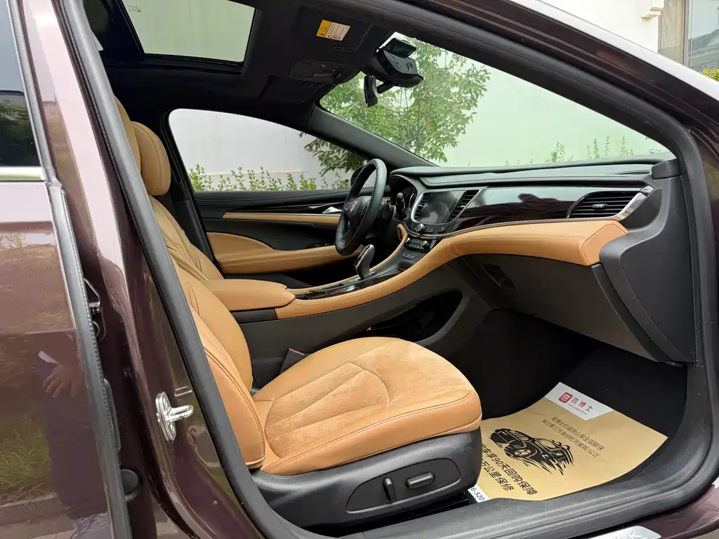Buick LaCrosse 2017 — фото 11