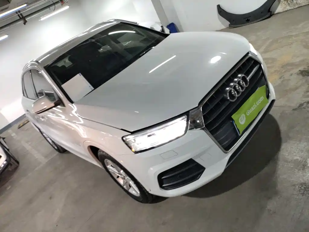 Audi Q3 2019 — фото 22