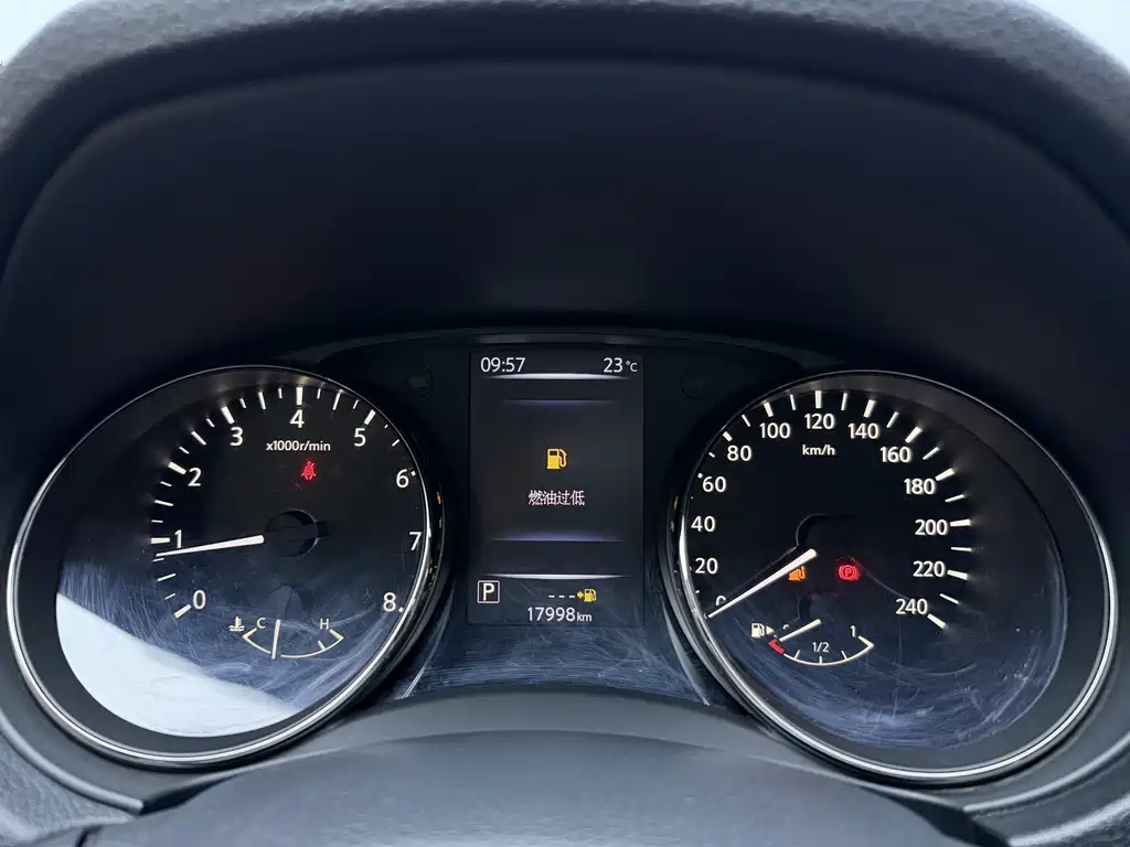 Nissan X-Trail 2022 — фото 12