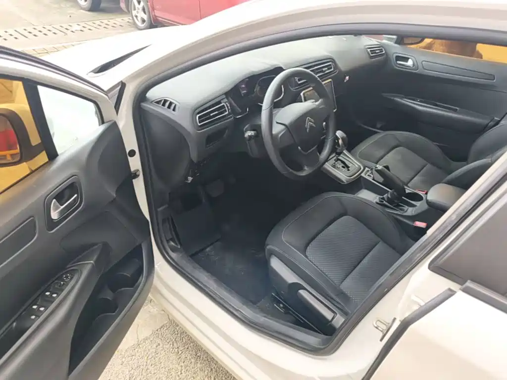 Citroën C4 Sega 2018 — фото 16