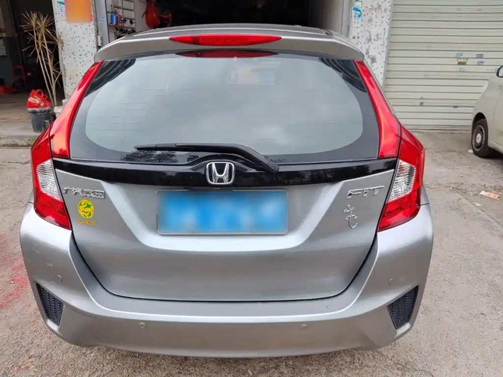 Honda Fit 2015 — фото 6