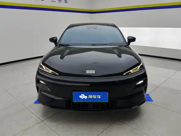 Geely Galaxy Starshine 8 2025