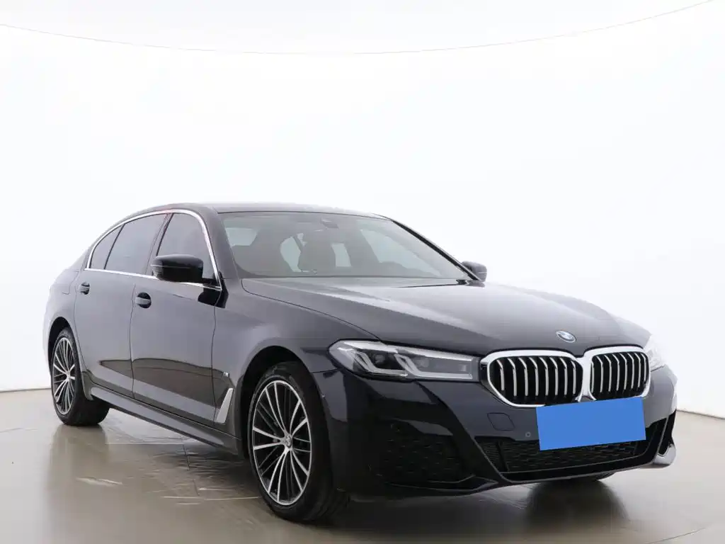BMW 5 Series 2023