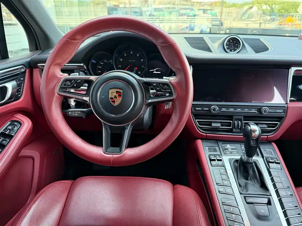 Porsche Macan 2020 — фото 9