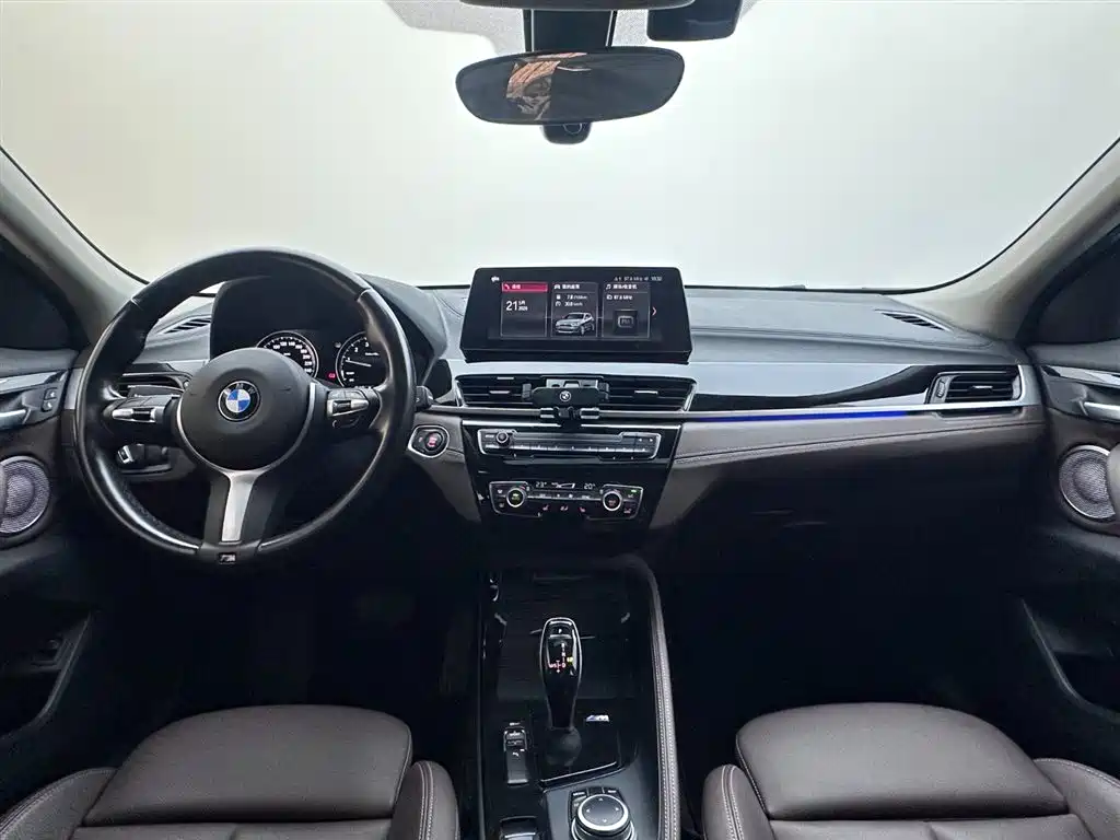 BMW X2 2022 — фото 7