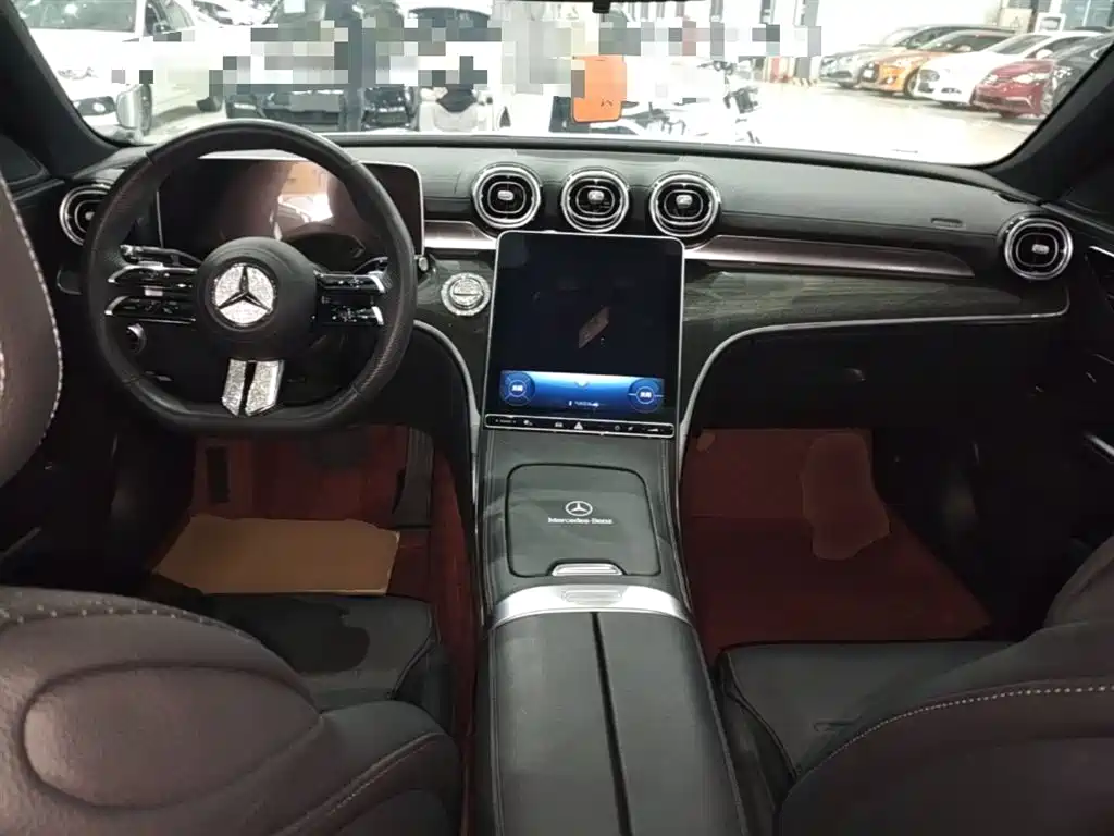 Mercedes-Benz C-Class 2023 — фото 6