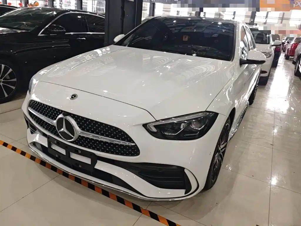 Mercedes-Benz C-Class 2023 — фото 2