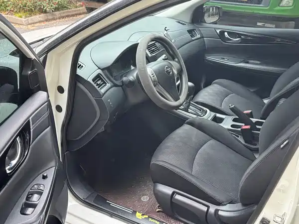 Nissan Tiida 2019