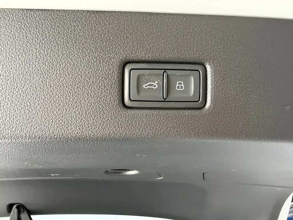 Audi A7 2023 — фото 23