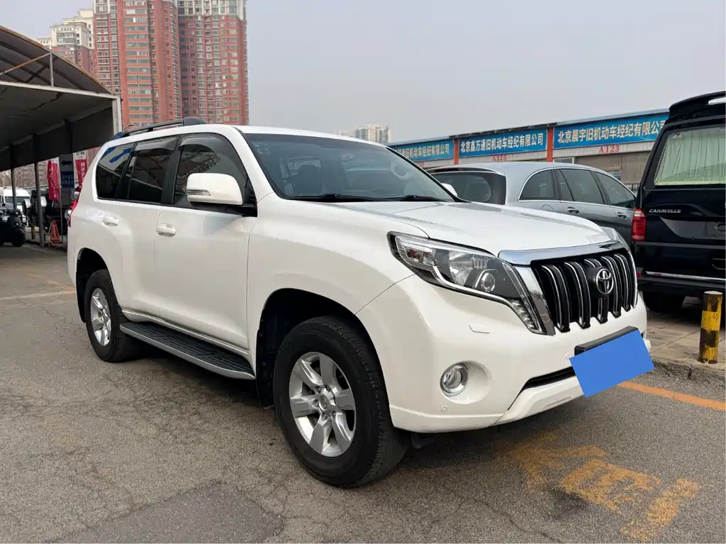 Toyota Prado 2014