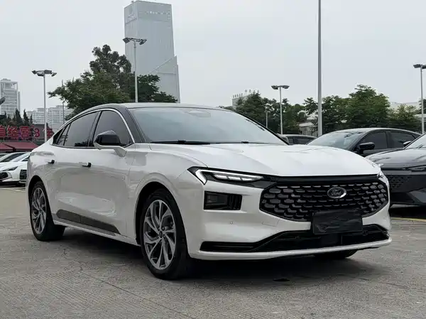 Ford Mondeo 2023