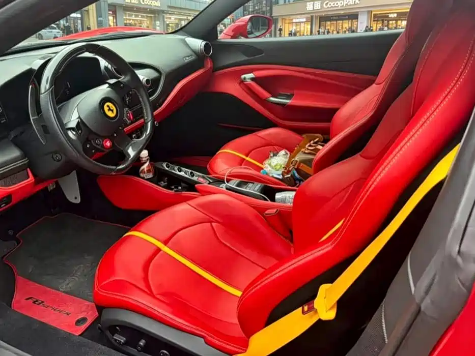 Ferrari F8 2020 — фото 3