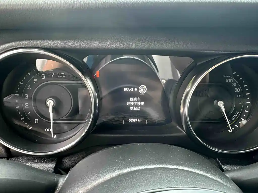 Jeep Wrangler PHEV 2021 — фото 10