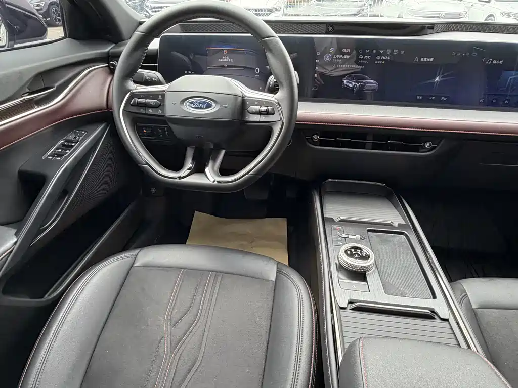 Ford Mondeo 2023 — фото 12