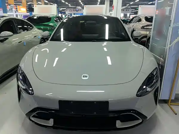 Xiaomi SU7 2025