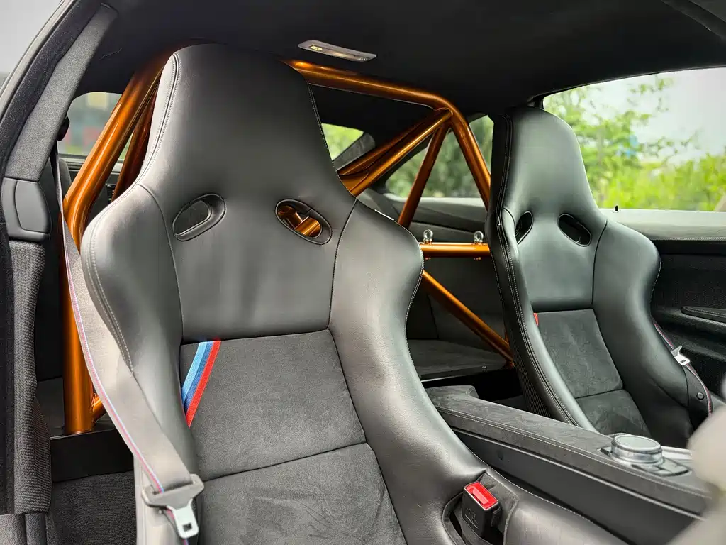 BMW M4 2017 — фото 15