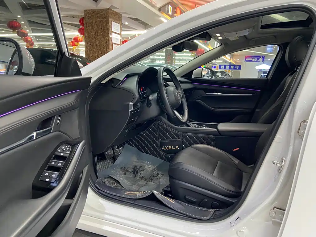 Mazda 3 Angkesela 2022