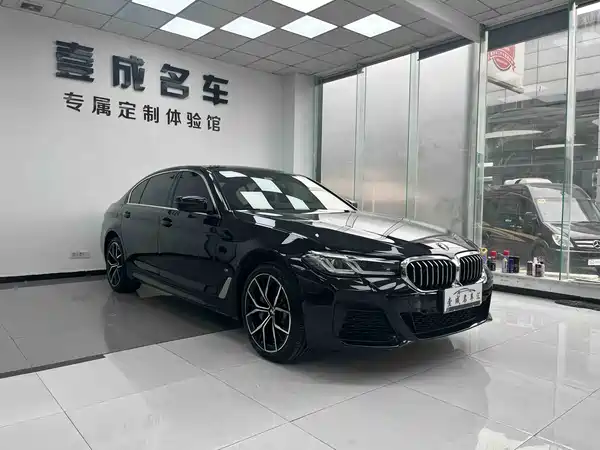BMW 5 Series 2023