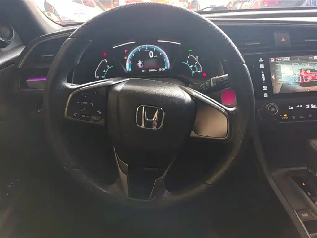 Honda Civic 2022 — фото 11