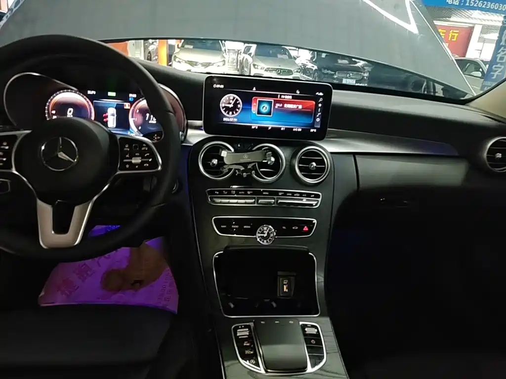 Mercedes-Benz C-Class 2020 — фото 13