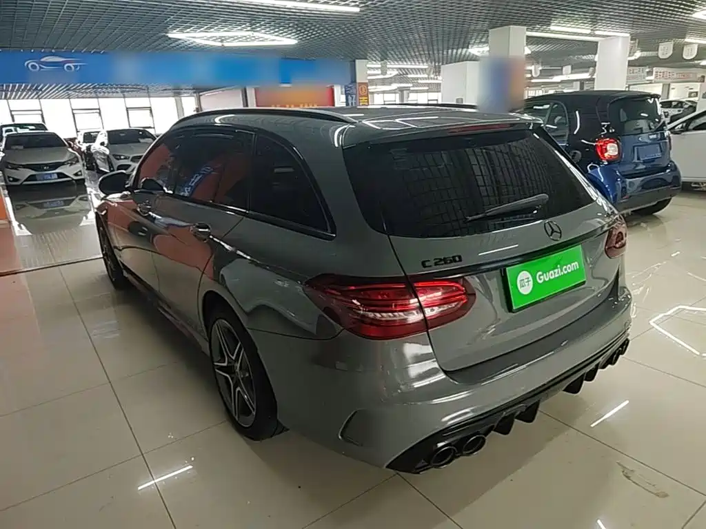 Mercedes-Benz C-Class 2020