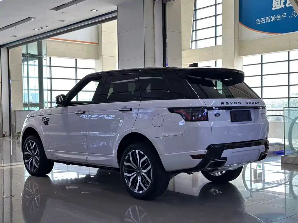 Land Rover Sport 2020 — фото 20