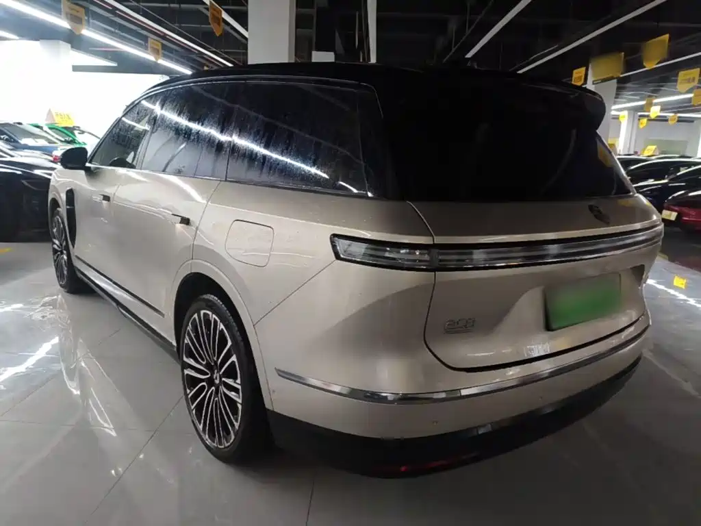 NIO ES8 2026