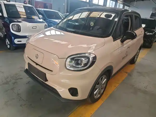 Leapmotor T03 2022