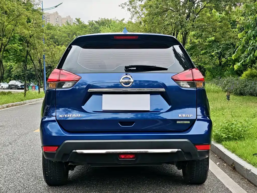 Nissan X-Trail 2018 — фото 15