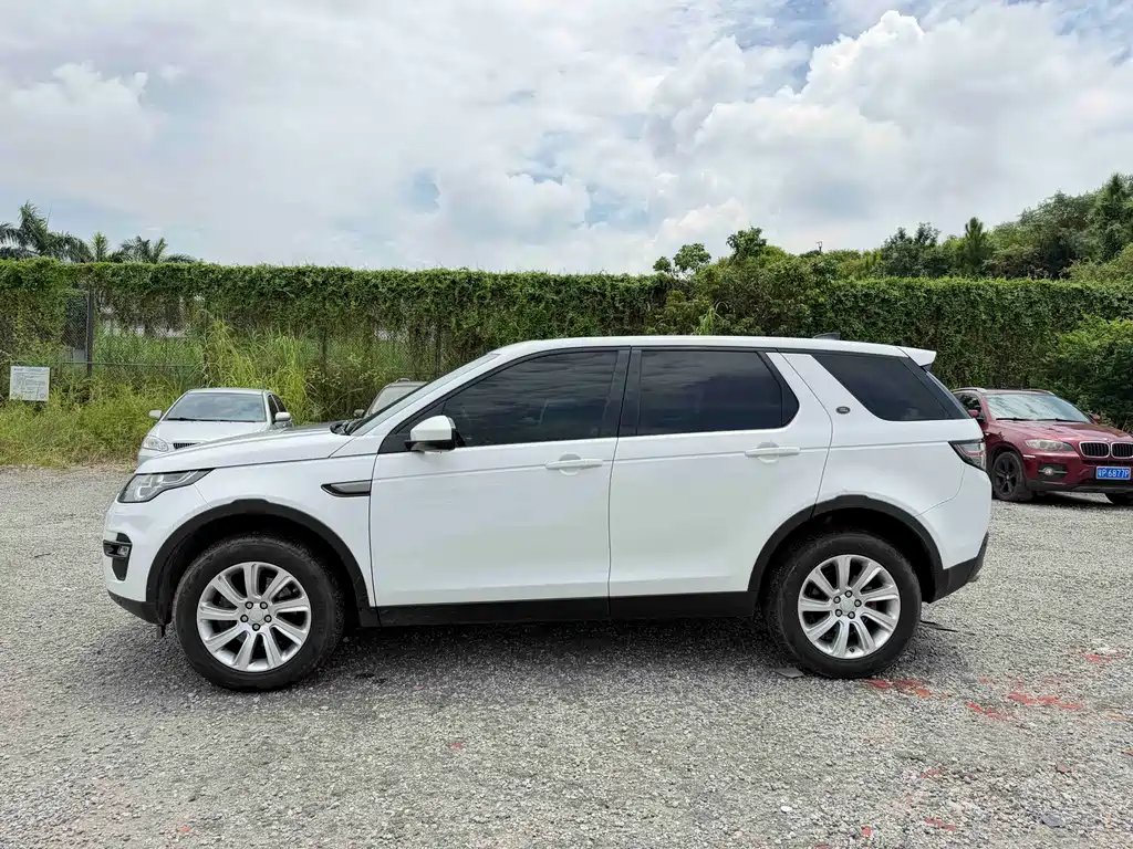 Land Rover Discovery Sport 2018 — фото 8