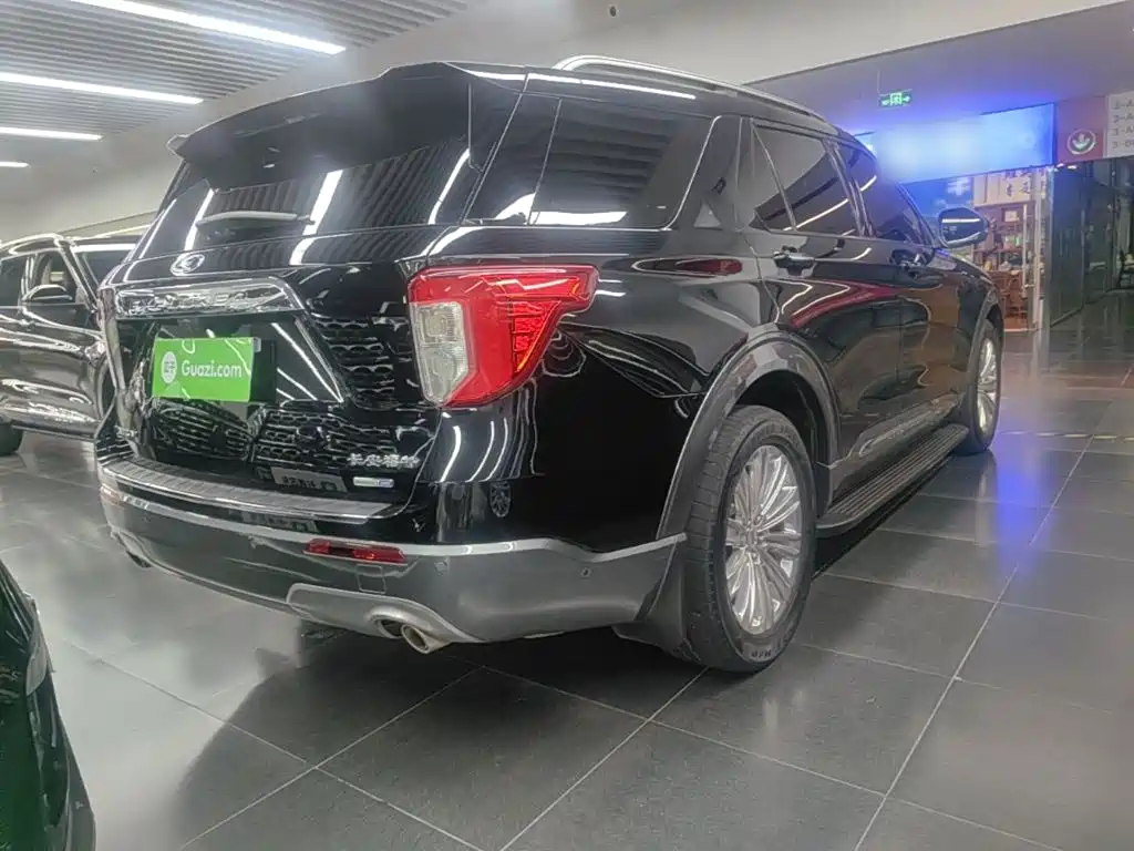 Ford Explorer 2021