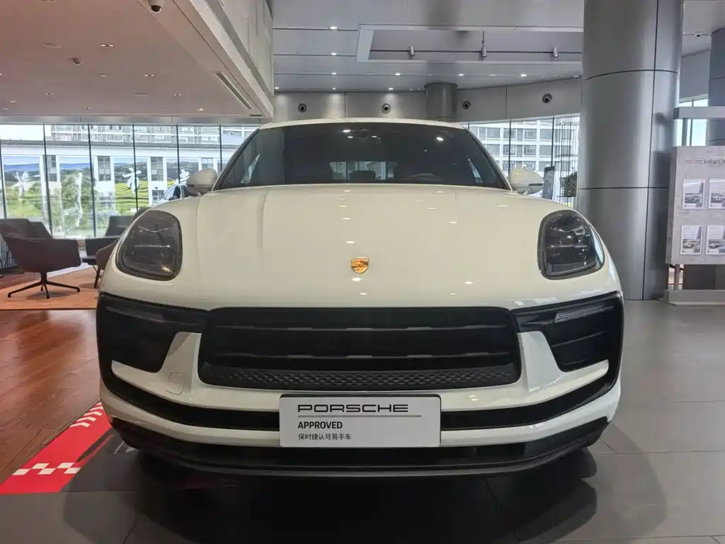 Porsche Macan 2023 — фото 2