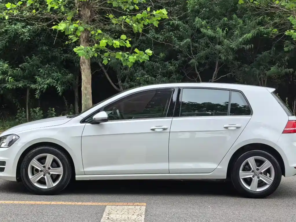 Volkswagen Golf 2015