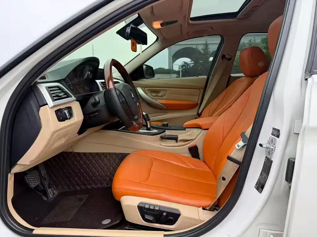 BMW 3 Series 2012