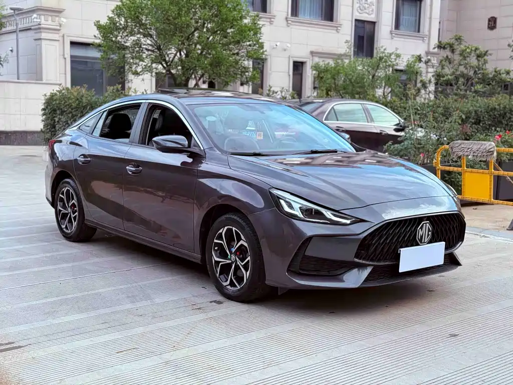 MG MG5 2021