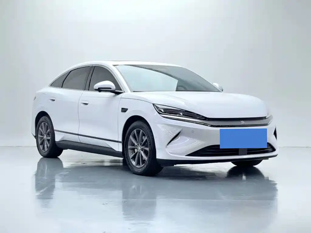 BYD Qin L 2026 — фото 3