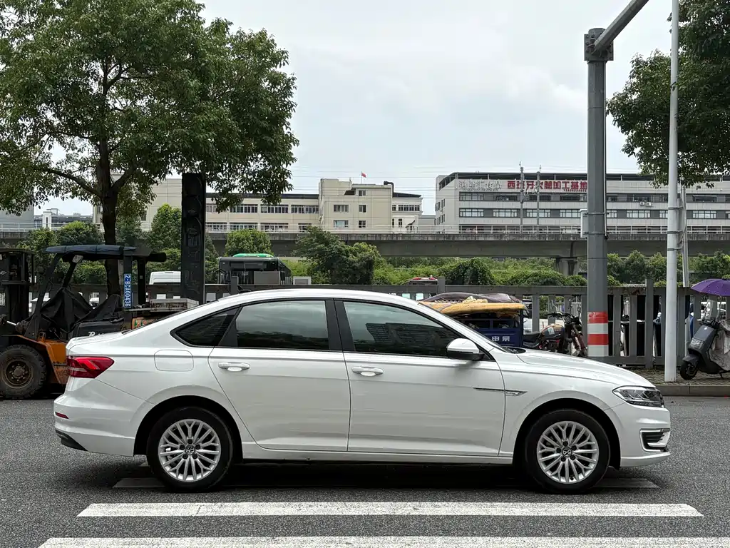 Volkswagen Lavida Pure Electric 2021