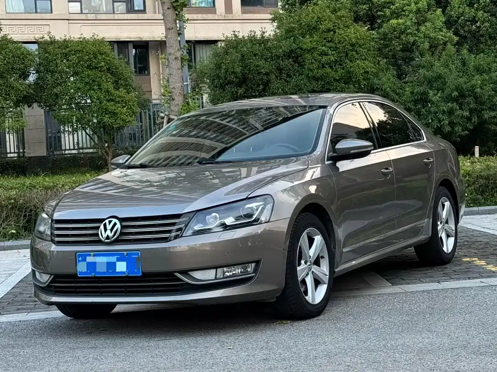 Volkswagen Passat 2012